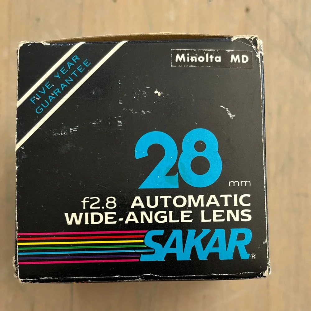 Sakar for Minolta 28mm f/2.8 Wide-Angle Lens